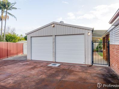 21 Toucan Way, Ballajura WA 6066