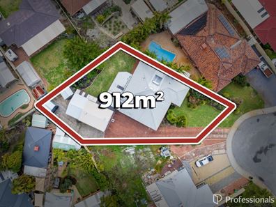 21 Toucan Way, Ballajura WA 6066