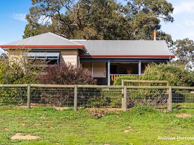 305 Days Road, Crossman WA 6390