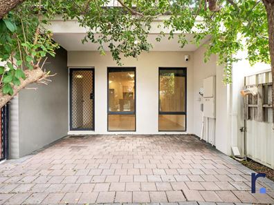 36B Kemp Street, Pearsall WA 6065