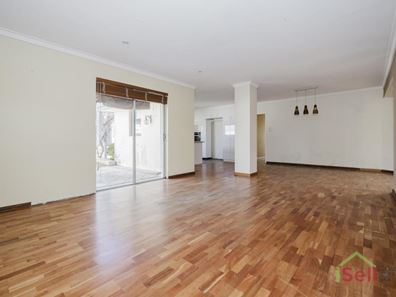 56 Sporing Way, Hillarys WA 6025