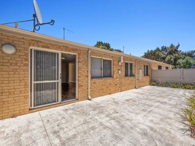 9/2 Queeda Drive, Greenfields WA 6210