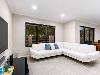 32A Arkana Road, Westminster WA 6061