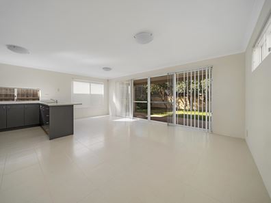 9 Sugarbush Way, Yanchep WA 6035