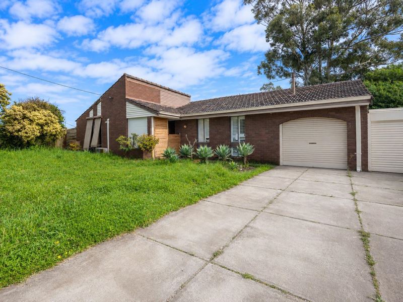93 Berehaven Avenue, Thornlie WA 6108
