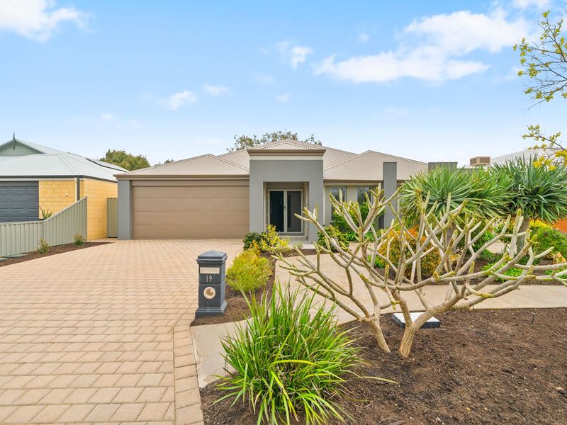 19 Purcell Gardens, South Yunderup