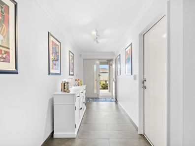 19 Purcell Gardens, South Yunderup WA 6208