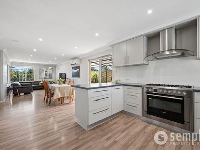 2 Harrow Place, Parkwood WA 6147