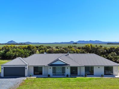 Lot 696 Platypus Road, Hopetoun WA 6348