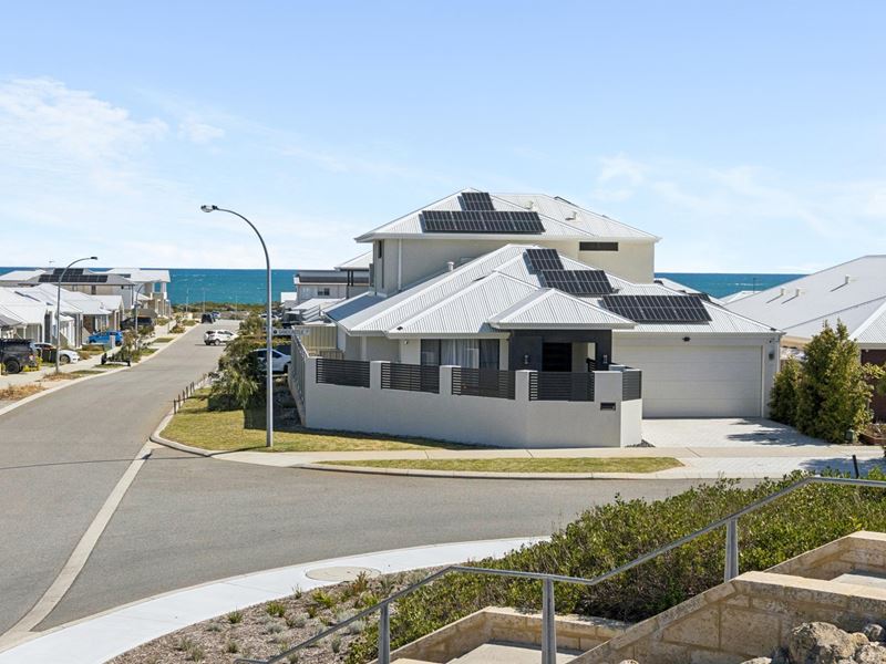 1 Sandcastle Street, Yanchep WA 6035