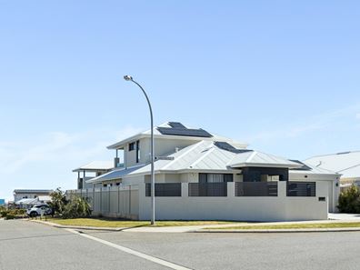 1 Sandcastle Street, Yanchep WA 6035