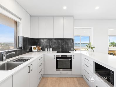 9/95 Matheson Road, Applecross WA 6153
