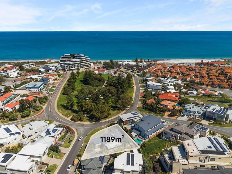 19 Padbury Circle, Sorrento WA 6020