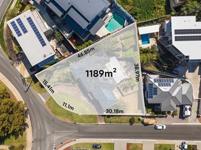 19 Padbury Circle, Sorrento WA 6020