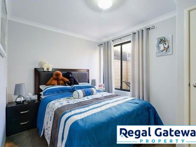 17 Haven Way, Atwell WA 6164
