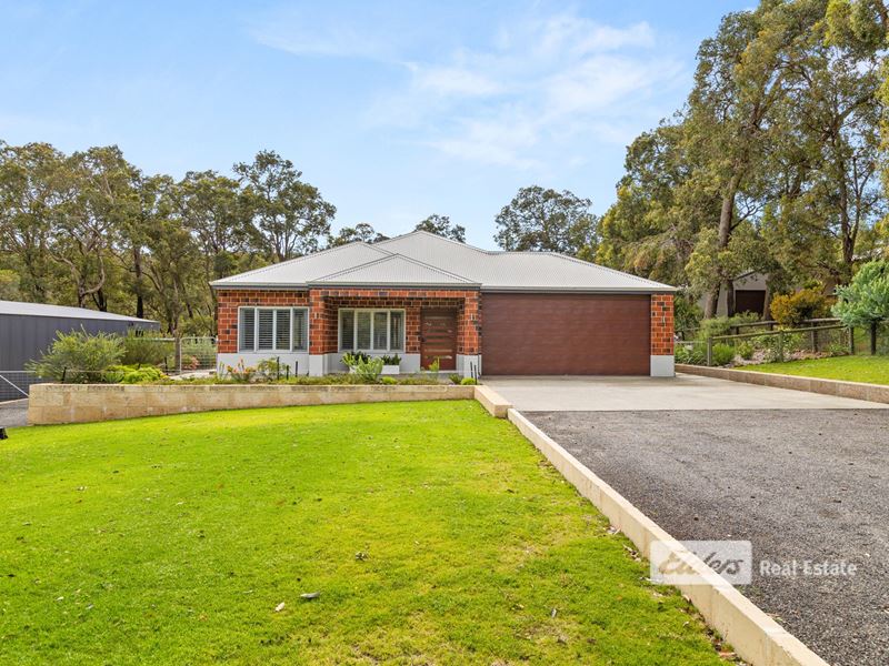 41 Lyons Road, Waroona WA 6215