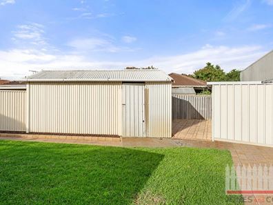 11 Pitt Court, Morley WA 6062