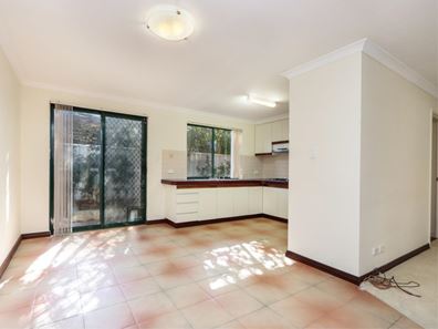 8/18 Watson Place, Maylands WA 6051