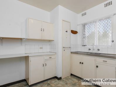 4/13 Milton Place, Orelia WA 6167