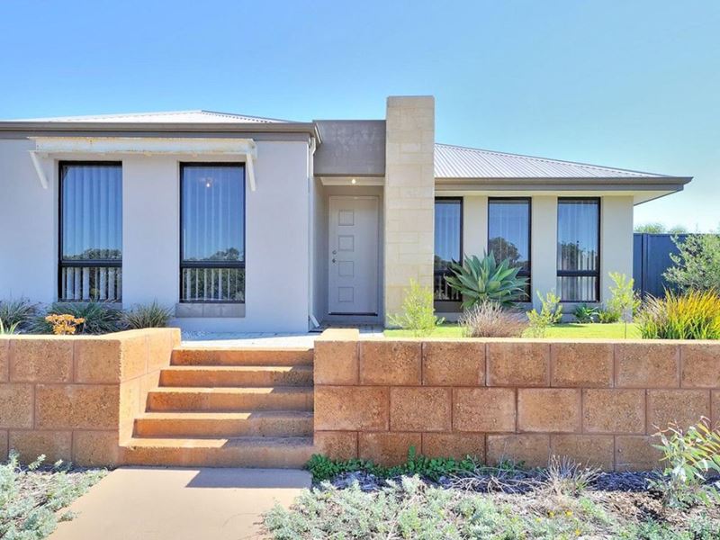 87 Grassdale Parkway, Ellenbrook WA 6069