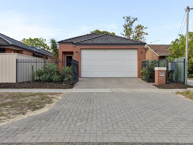63 Fernhurst Crescent, Balga WA 6061