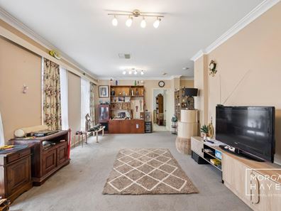 19 Zenith  Street, Shelley WA 6148