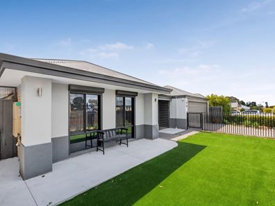 35 Caldervale Avenue, Ellenbrook WA 6069