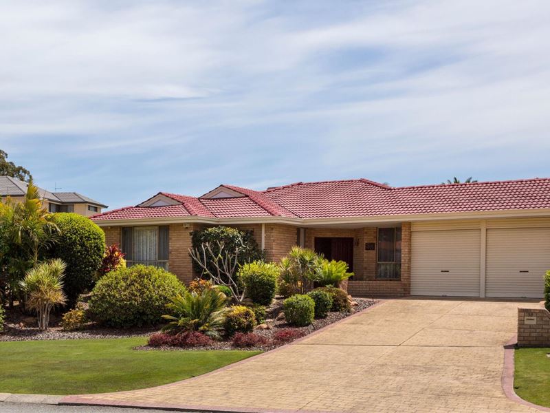 35 Broadbent Loop, Leeming WA 6149