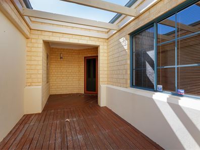 9 Caldera Close, Mindarie WA 6030