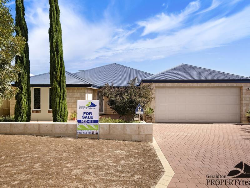 14 Coveside Way, Drummond Cove WA 6532