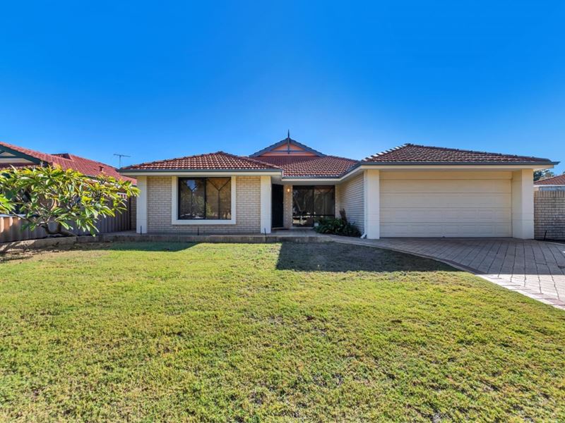 14 Coran Gardens, Warnbro WA 6169