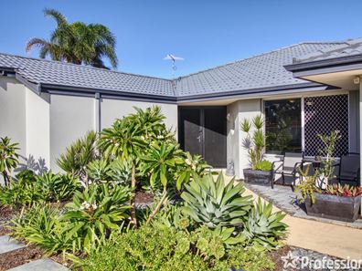4 Mission Place, Cooloongup WA 6168