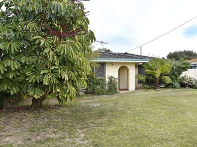 23 Furness Way, Koondoola WA 6064