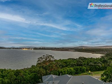 6 Banool Crescent, Bayonet Head WA 6330