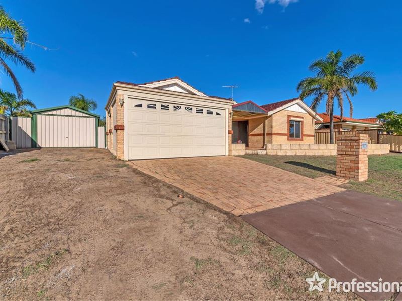 13 Darwin Place, Warnbro WA 6169