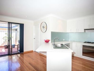 1/75 Ravenswood Drive, Westminster WA 6061
