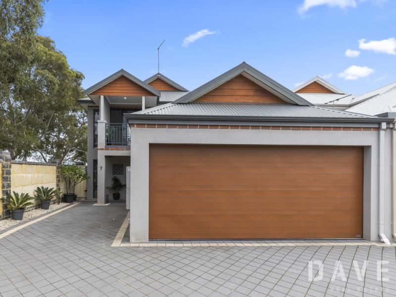 7 Anthus Lane, Tapping