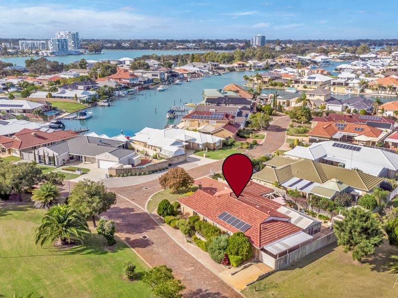 1 Quayside Close, Halls Head WA 6210