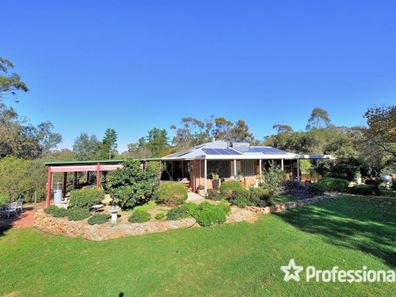 69 Smith Road, Bullsbrook WA 6084