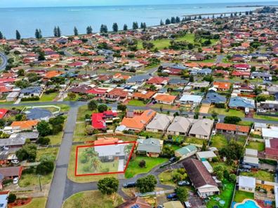 1A Capri Place, Safety Bay WA 6169