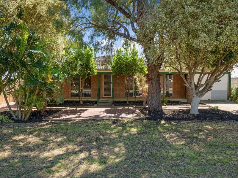 38 Derek Road, Coodanup