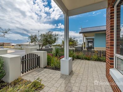 20 Trethowan Promenade, Alkimos WA 6038