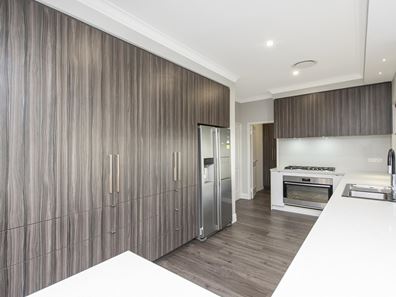 3 Anzio Court, Secret Harbour WA 6173