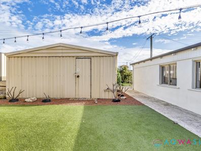 2 Marlin Way, Golden Bay WA 6174