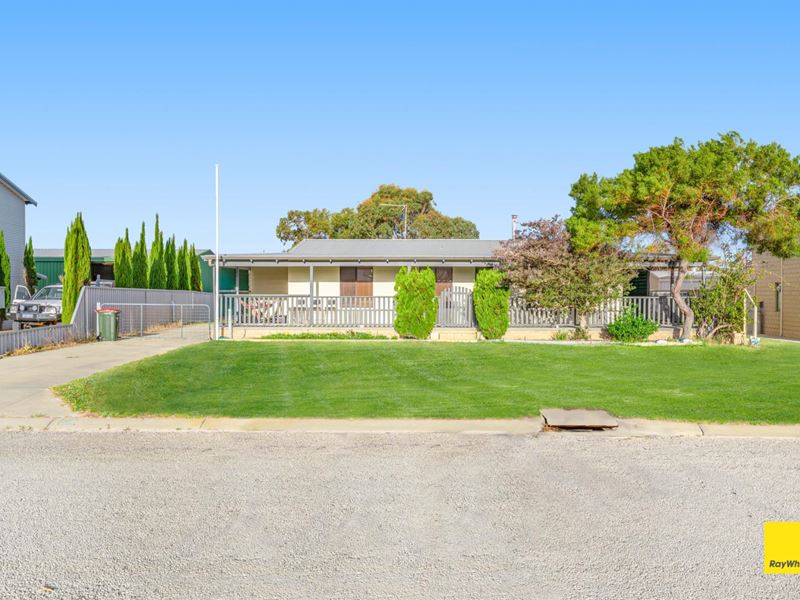 22 HARVEY DRIVE, Ledge Point