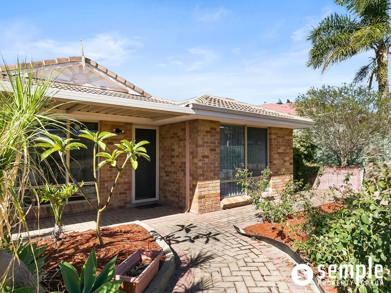 23 Marraboor Place, Success WA 6164