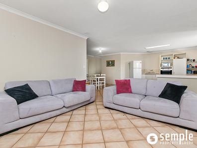 23 Marraboor Place, Success WA 6164