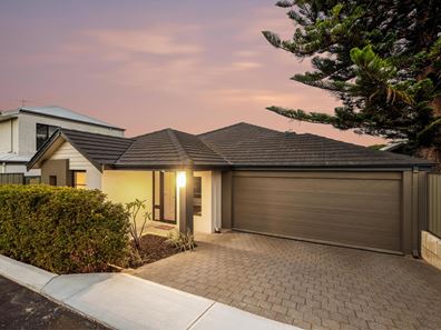 219A Holbeck Street, Doubleview WA 6018