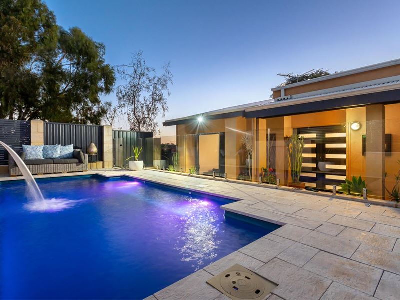 90 Charles Riley Road, Trigg