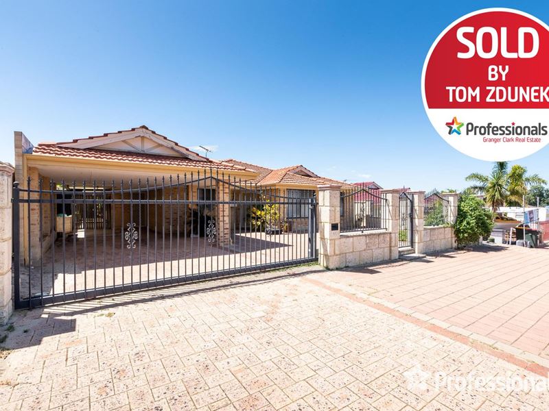 42 Redcliffe Avenue, Marangaroo